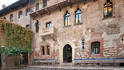 Juliet's Balcony, Verona