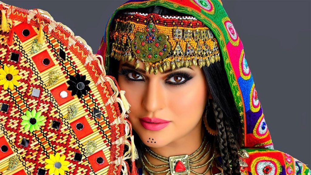 6 Ratu Kecantikan dari Negara Barat Ini Ternyata Seorang Muslim 