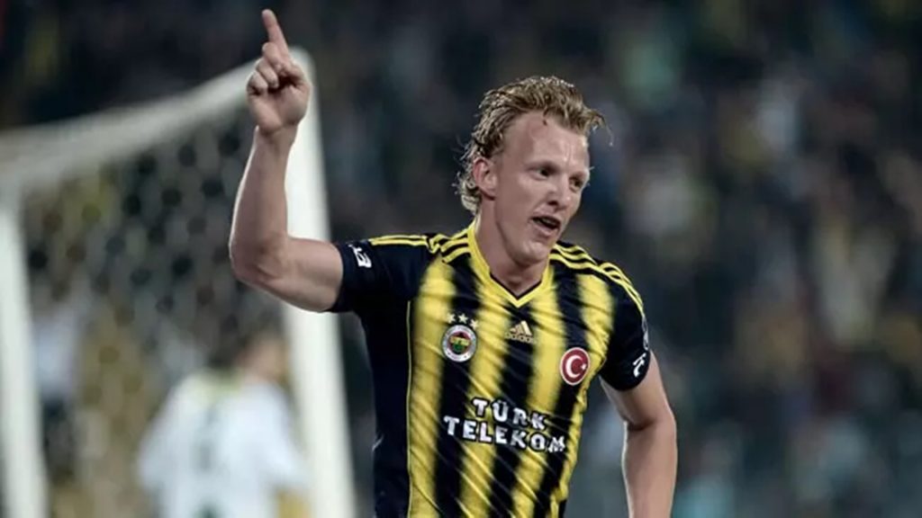 Selain Ozil, 5 Pemain Bintang Ini Mengakhiri Masa Karirnya di Fenerbahçe S.K. Turki