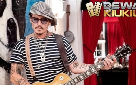 Johnny Depp Curhat Diboikot Hollywood