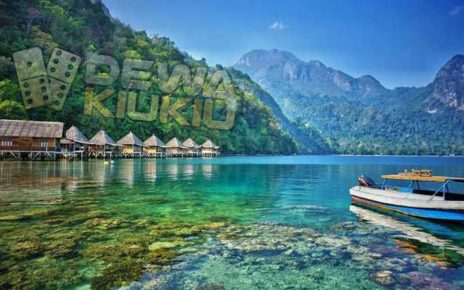5 Rekomendasi Wisata Alam Memesona di Pulau Buru, Maluku
