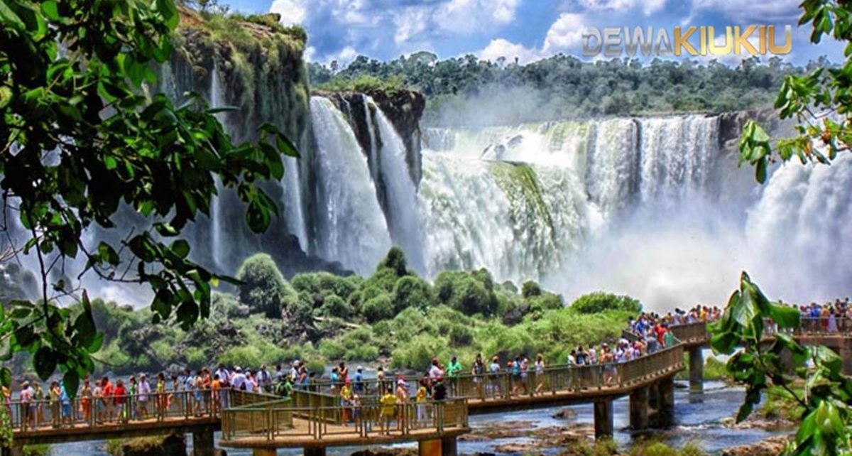 5 Air Terjun Paling Cantik di Slovenia, Lanskapnya Spektakuler