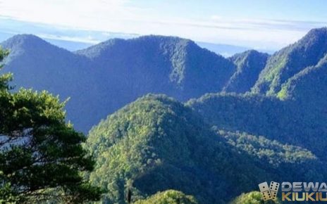 5 Danau di Atas Gunung Paling Angker di Pulau Jawa, Ada Sosok Pocong